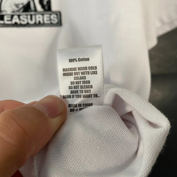 Pleasures Fetish T-shirt white / black mens size small - Picture 7 of 7